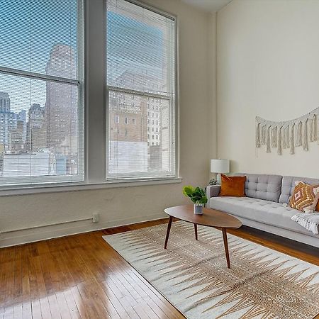 Frontdesk I The Cosmopolitan Apts Philadelphia Lejlighed Eksteriør billede